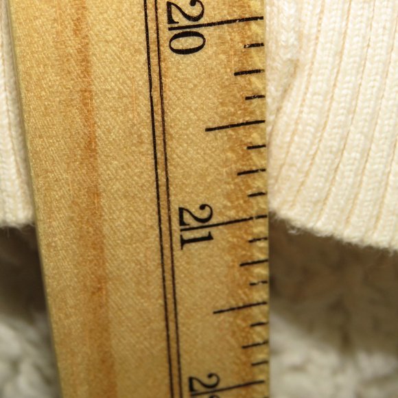 Van Heusen*Women's Long Sleeve Button Down Ruffled Design Cardigan Sweater~Small - Picture 8 of 9